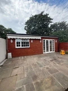 House Herongate Road in Broxbourne