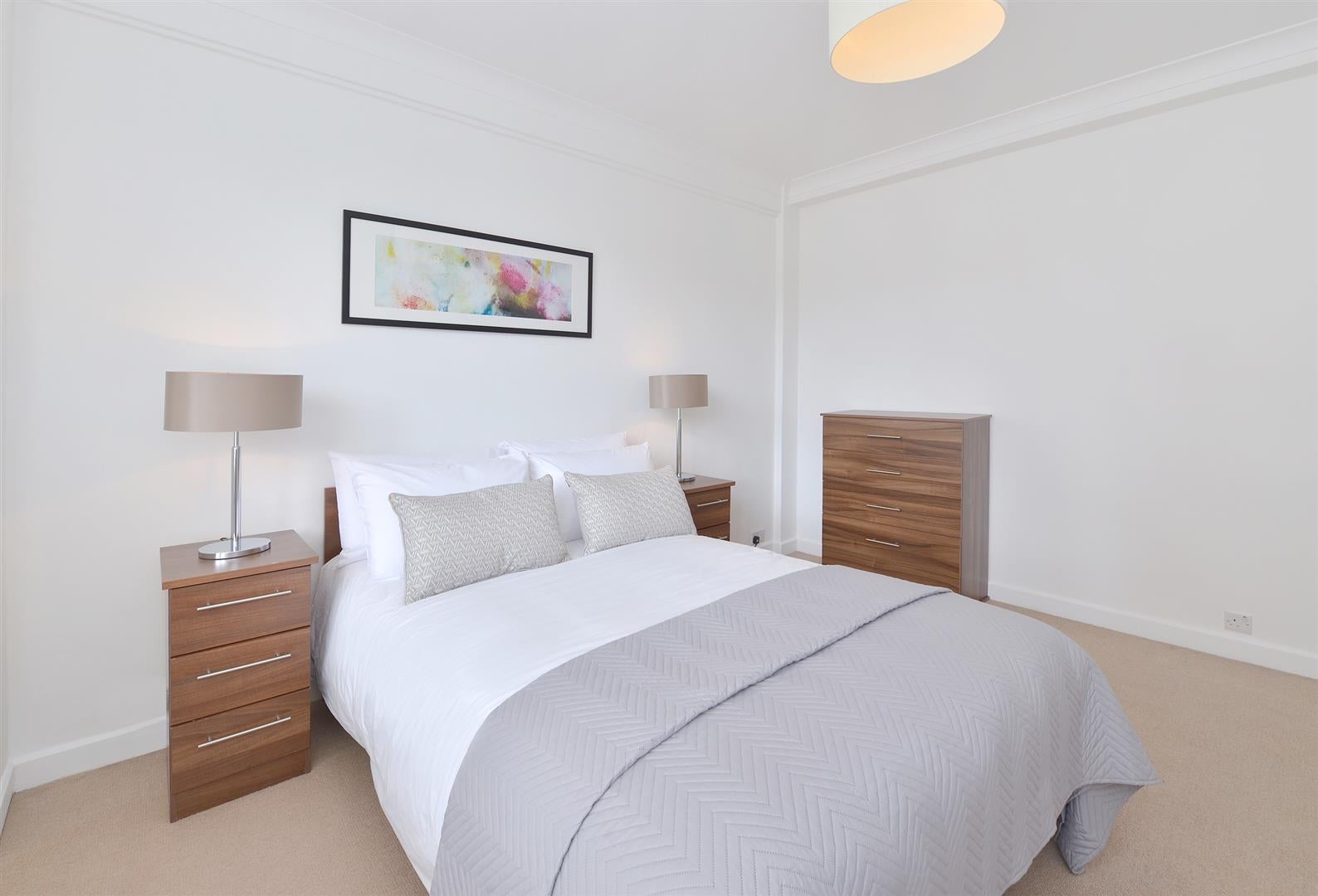 Flat Mortimer Street in City of Westminster
