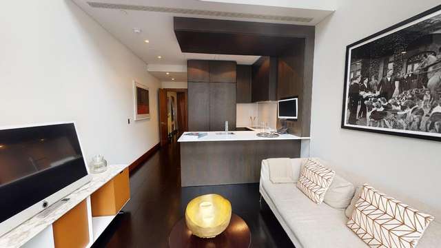 Flat Oxford Street in City of Westminster