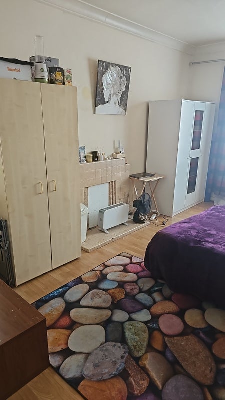 Room Church Path in Greater London