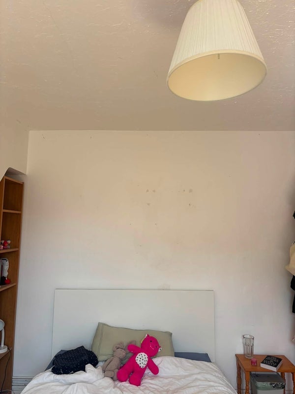 Room Quaker Street in Greater London