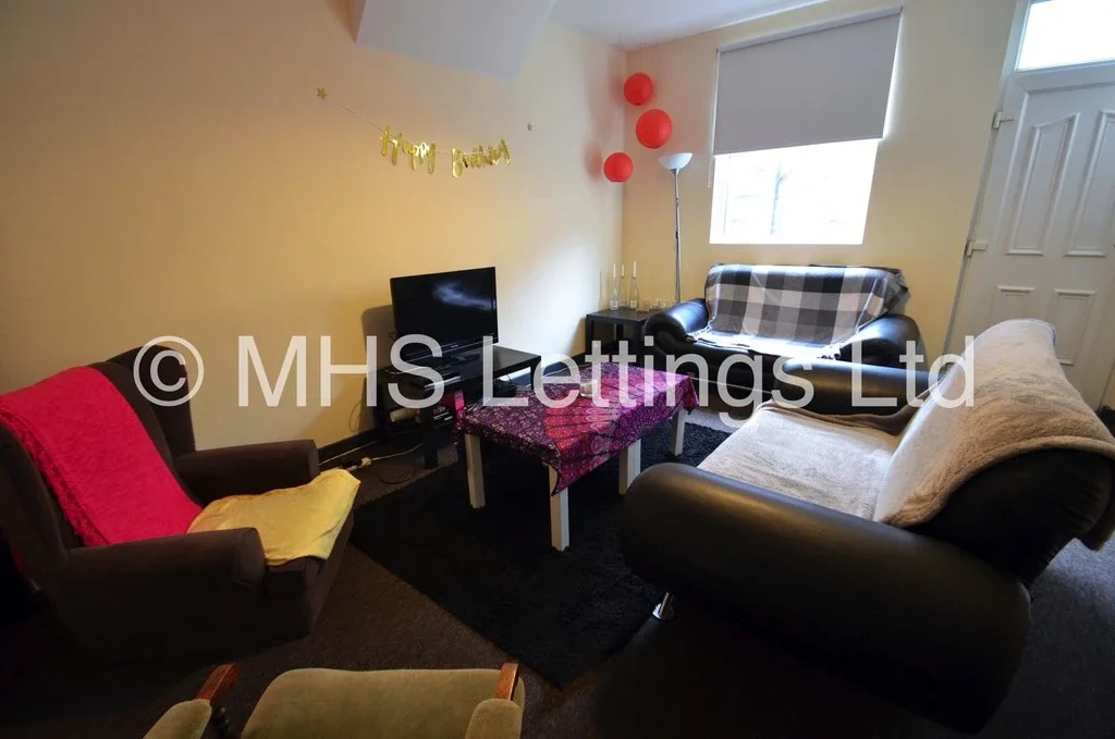 House Back Hessle Terrace in Leeds