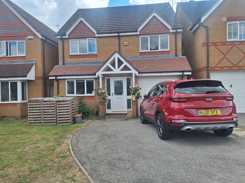 House Jewsbury Way in Braunstone Town