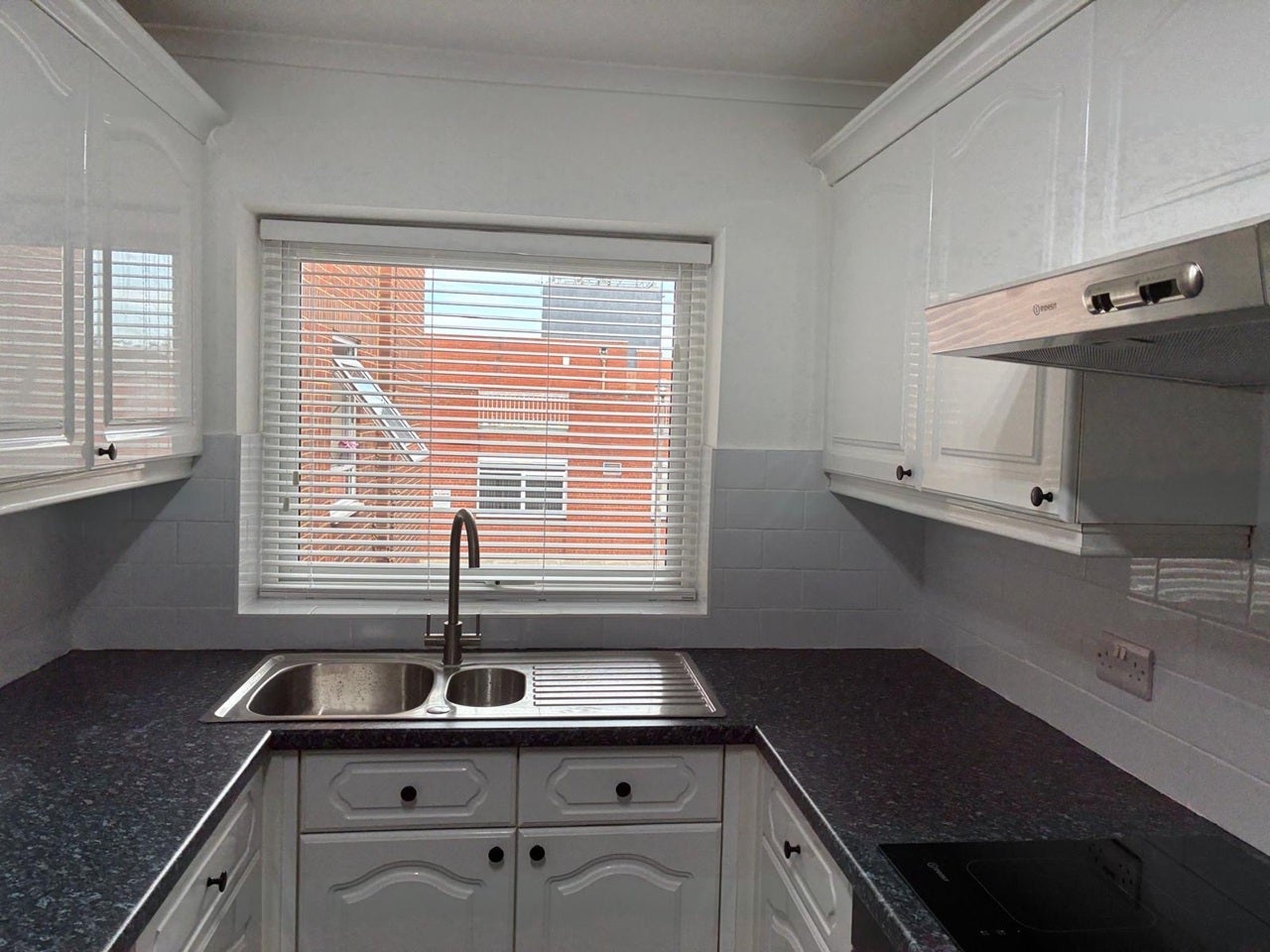 Flat Nightingale Way in Swanley