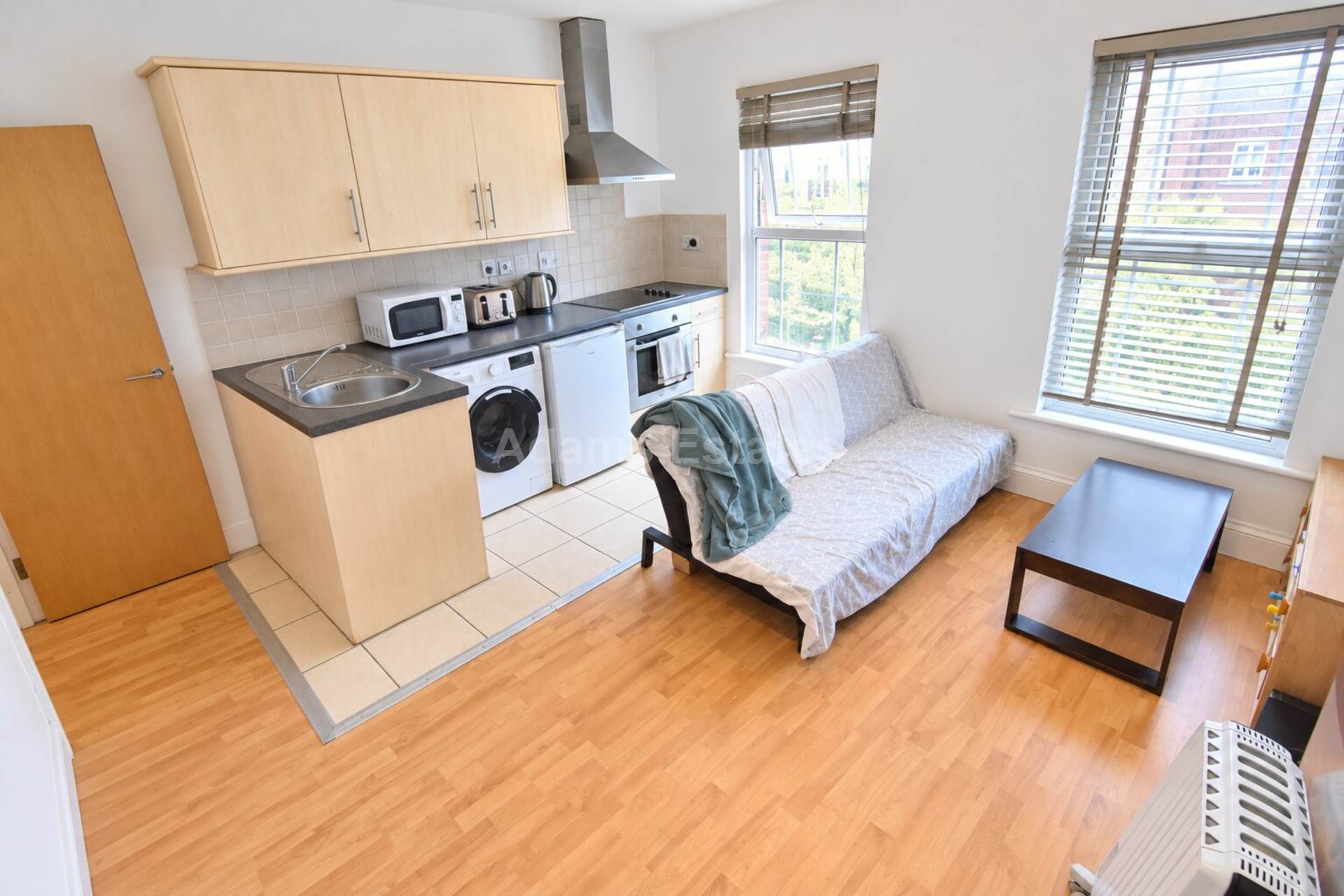 Flat Southampton Street in Reading