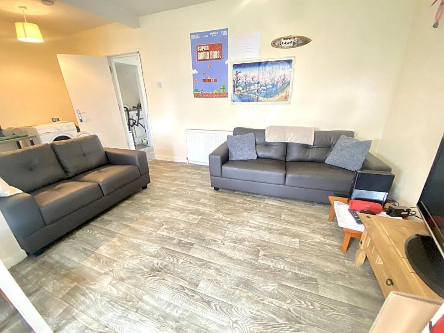 Flat Eighth Avenue in Bristol