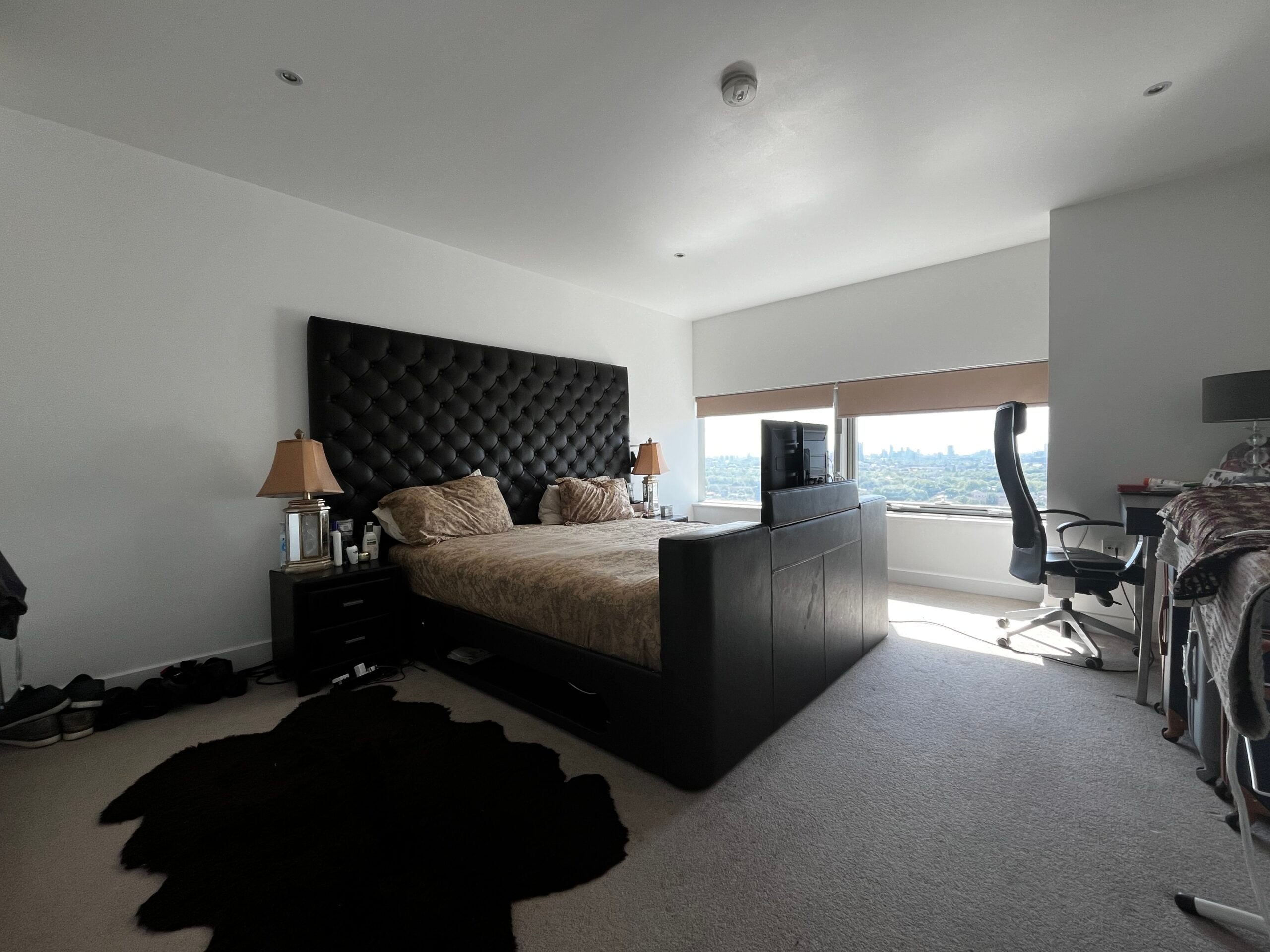 Flat Canada Square in Greater London