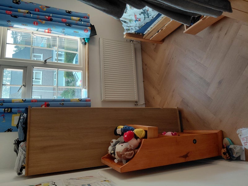 Room Porset Drive in Van