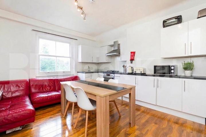Flat Iverson Road in Greater London