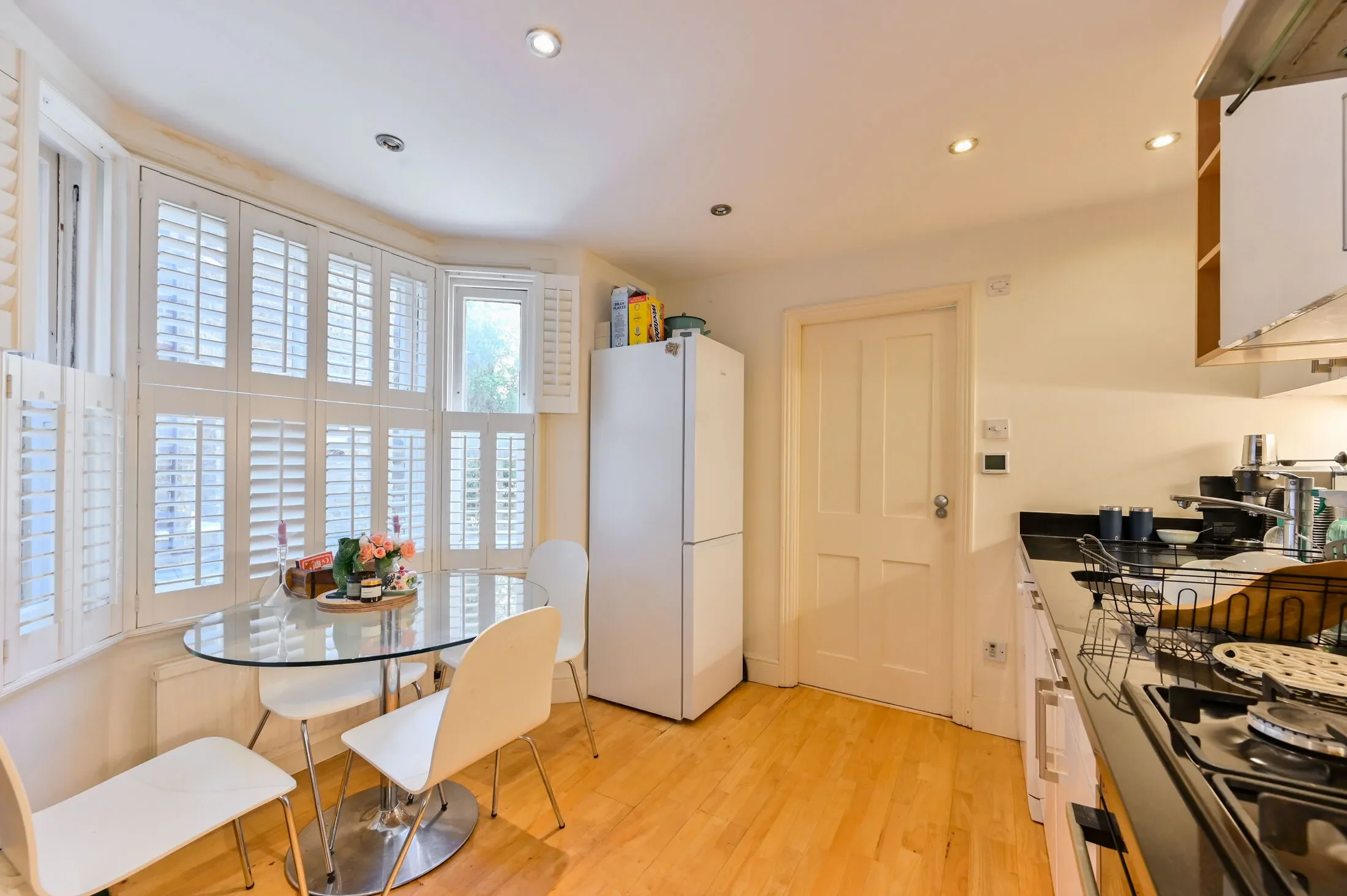 Flat Warriner Gardens in Greater London