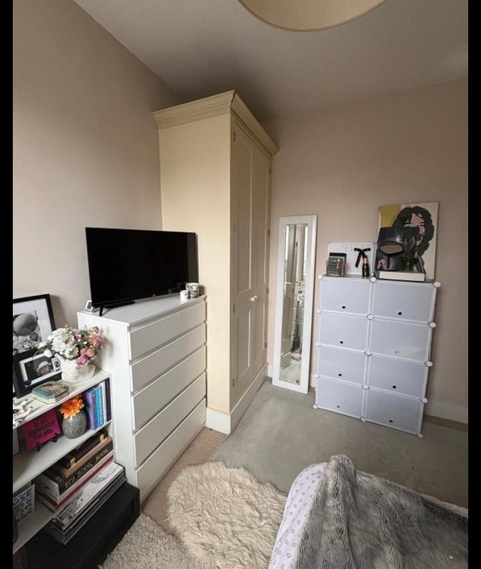 Room Geraldine Road in Greater London