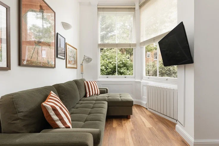 Flat Aldridge Road Villas in City of Westminster