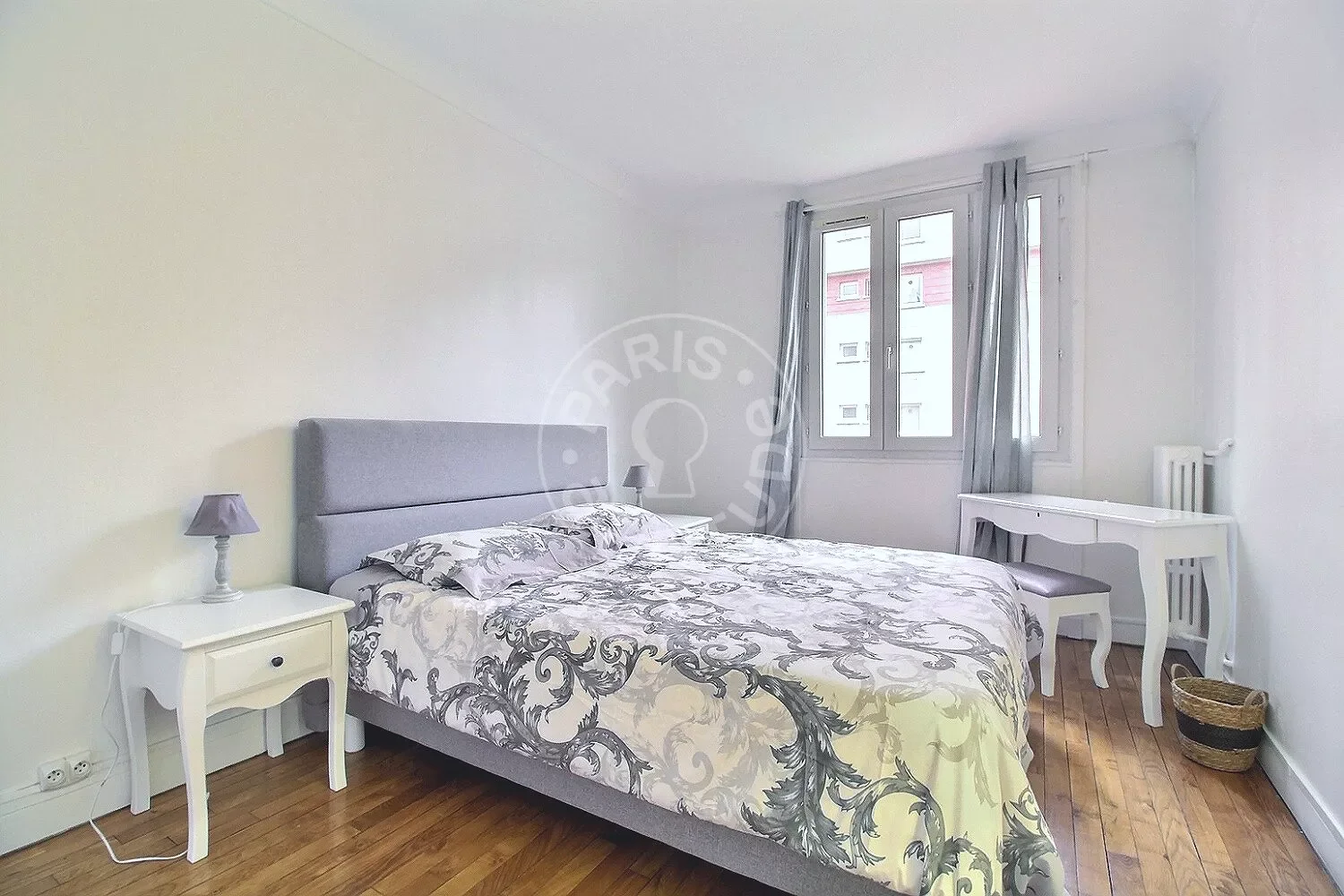 Appartement Avenue de la Porte de Sèvres à Paris