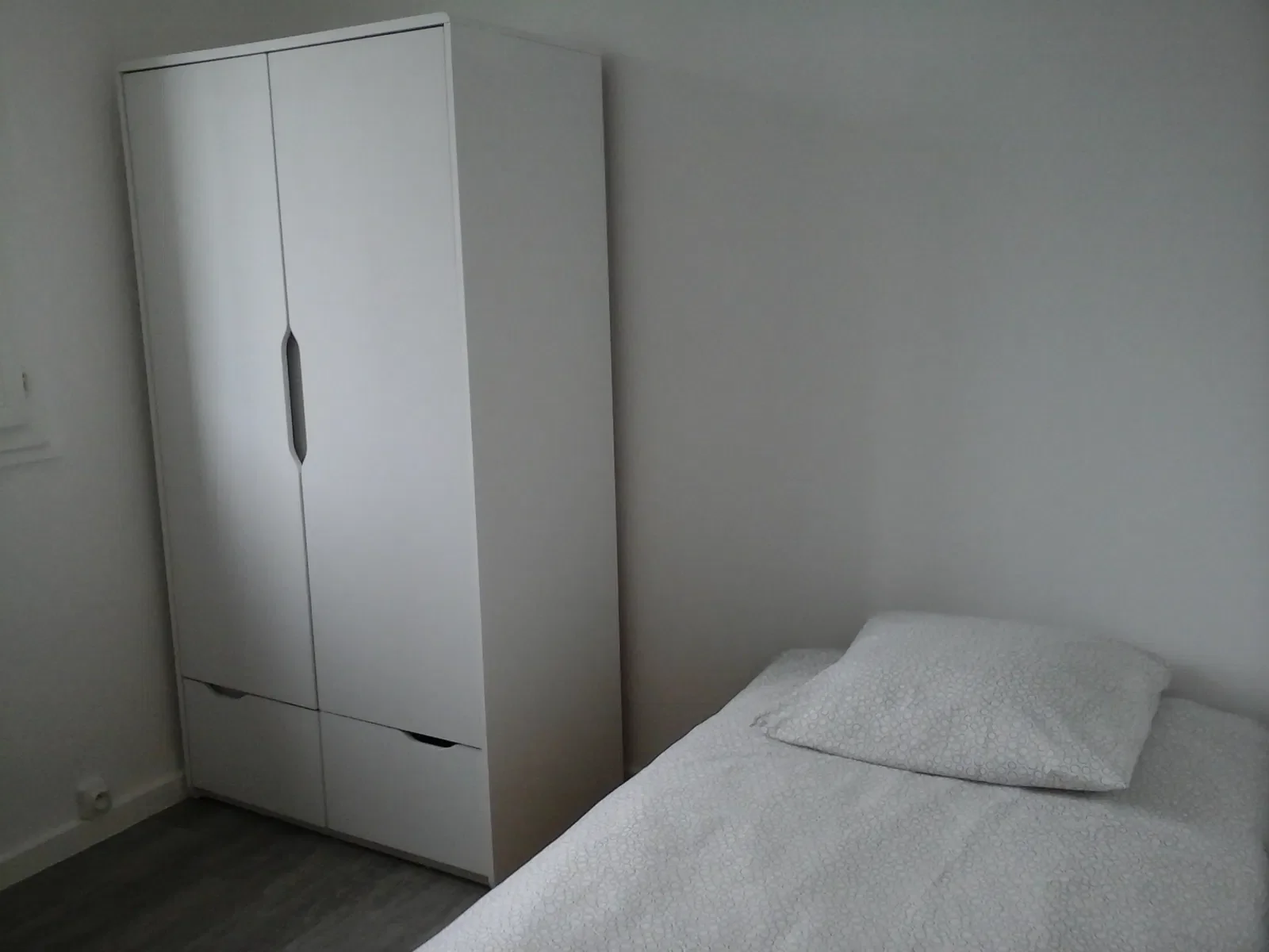 Chambre Impasse Sainte-Thérèse à Avignon