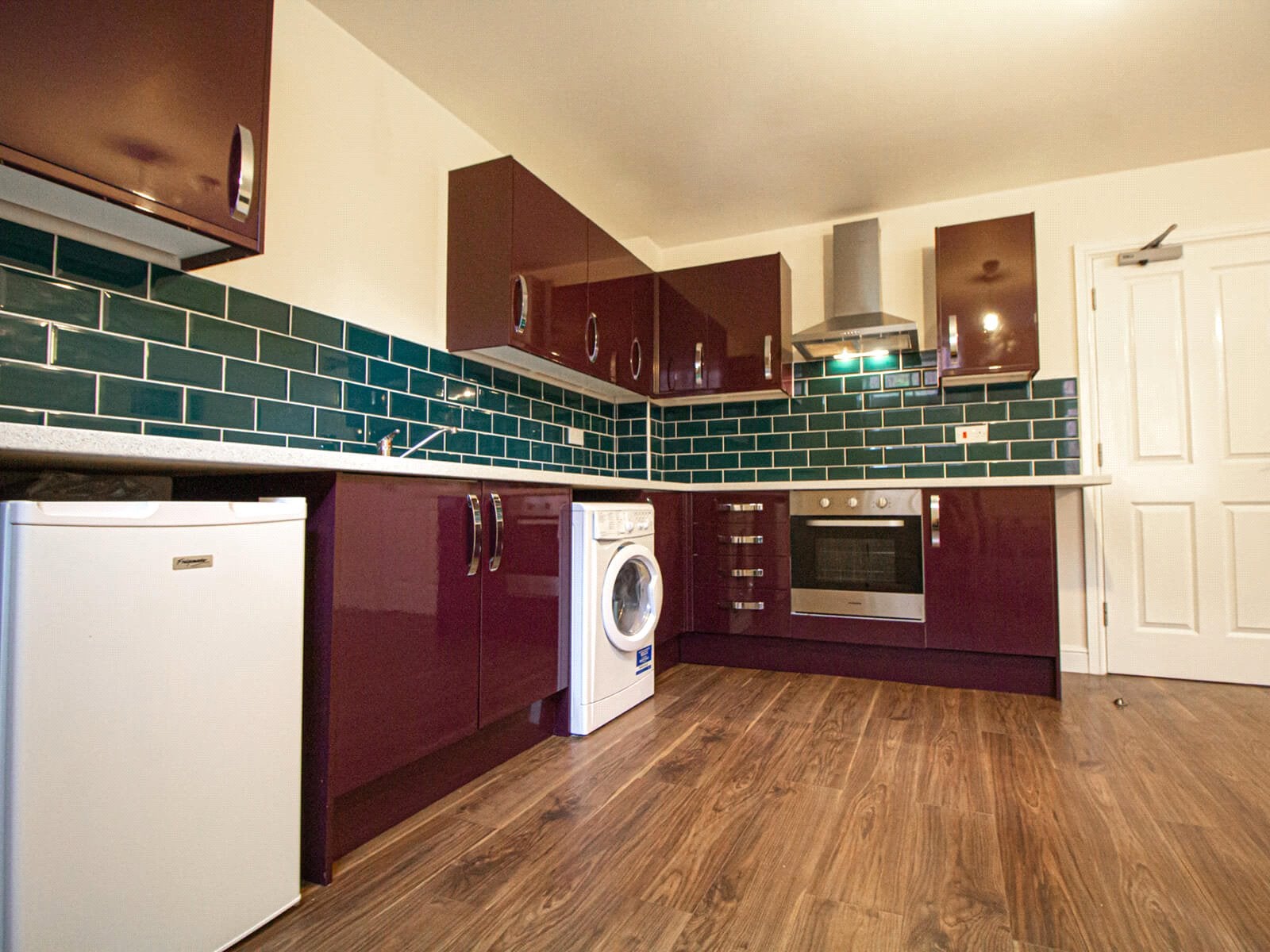 Flat Clarendon Road in Leeds