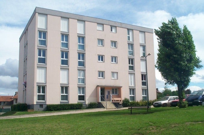 Flat Rue des Glycines in Is-sur-Tille