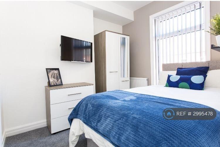 Room Roome Street in Warrington