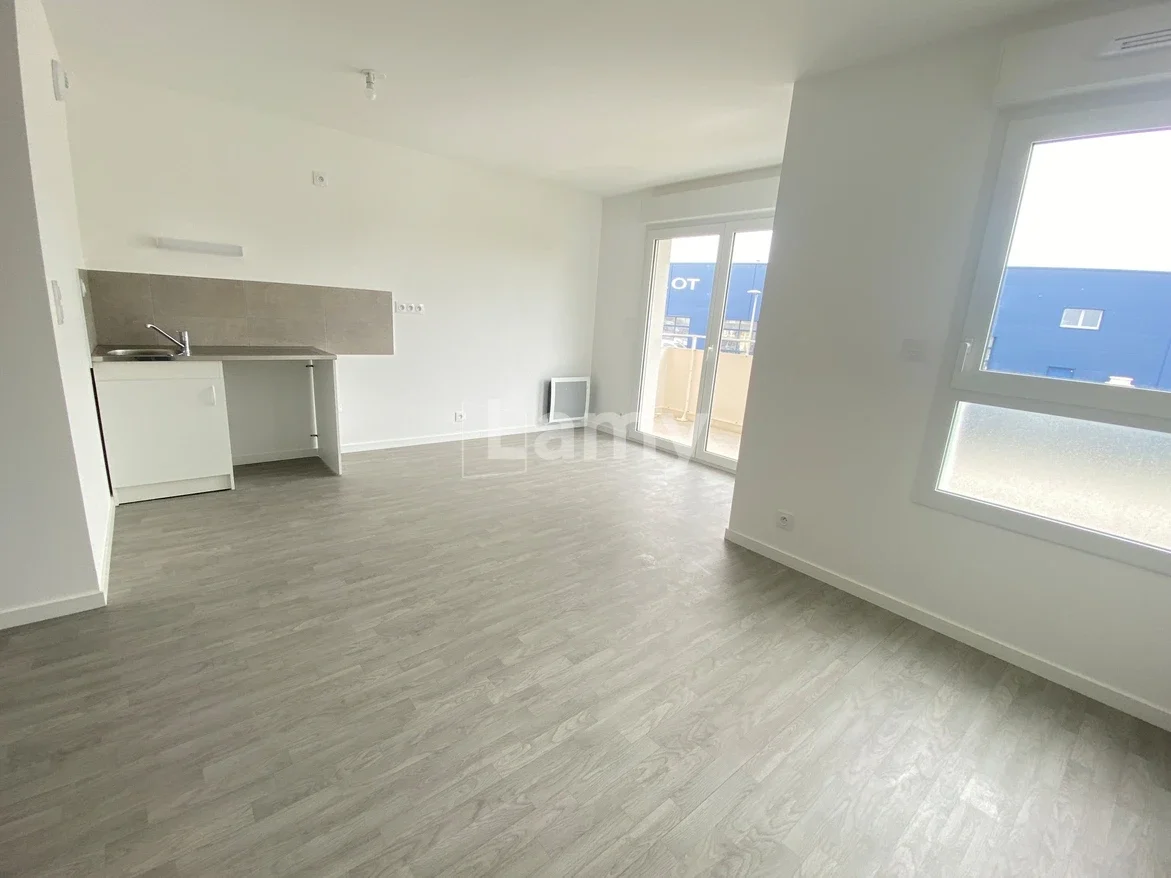 Flat Rue Alfred Nakache in Brest