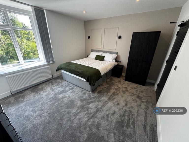 Room Brunt Street in Stoke-on-Trent