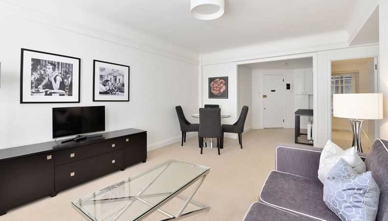 Flat Fulham Road in Greater London