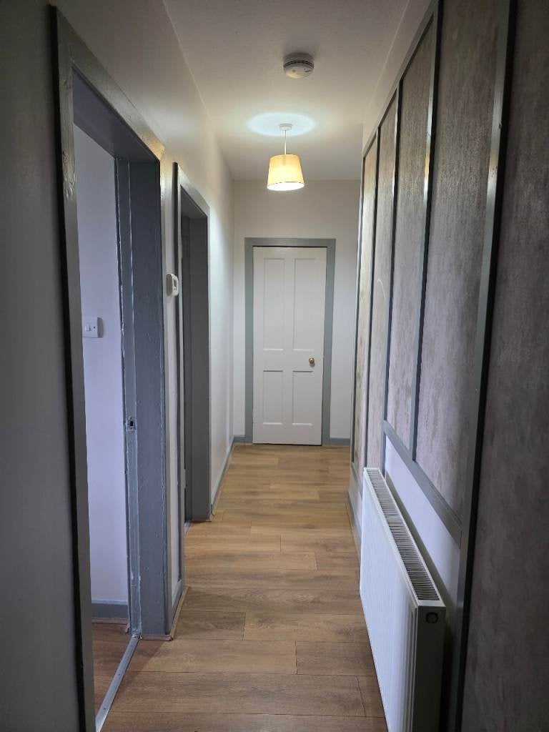 Flat Stenhouse Grove in City of Edinburgh