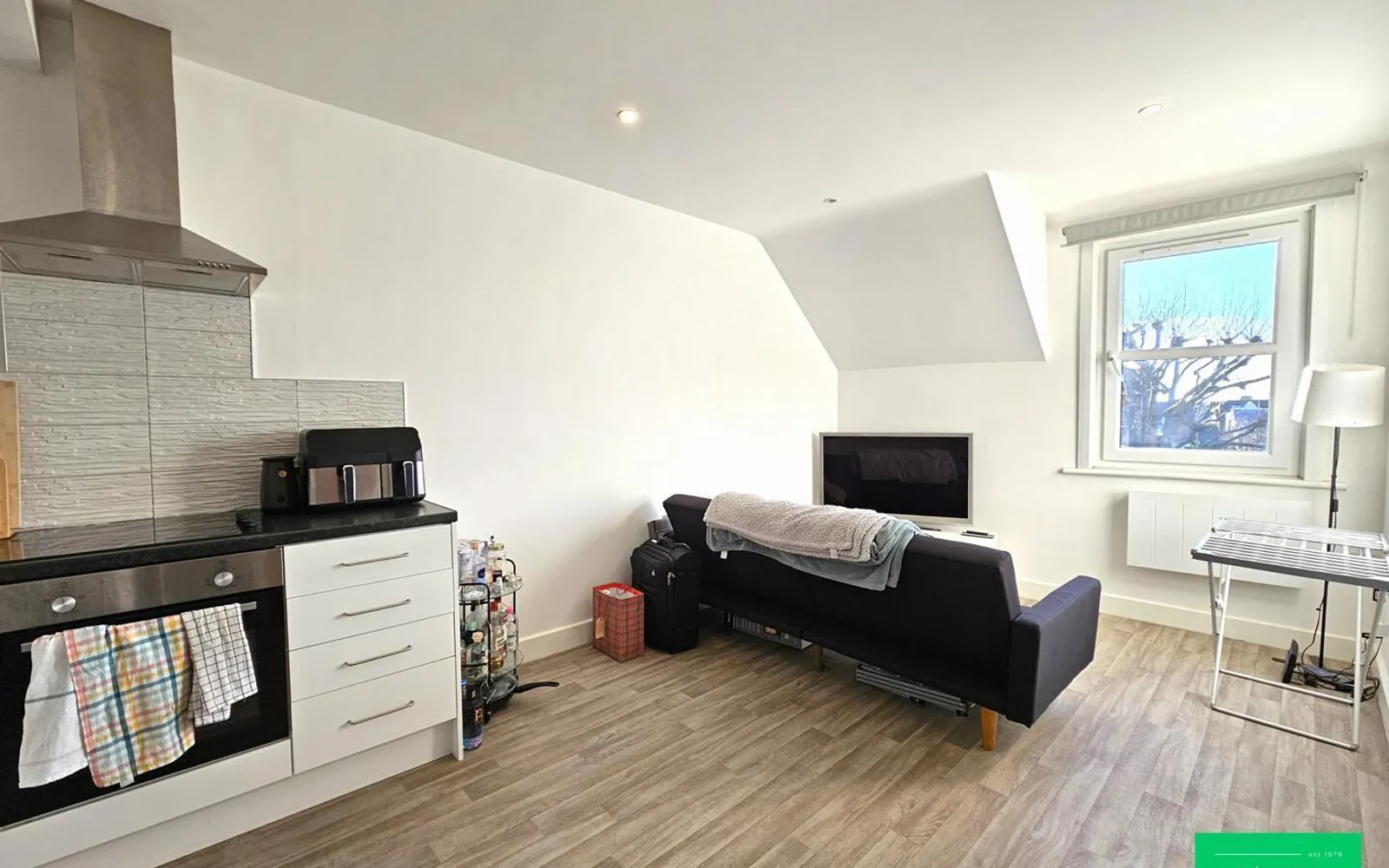 Flat East End Road in Greater London