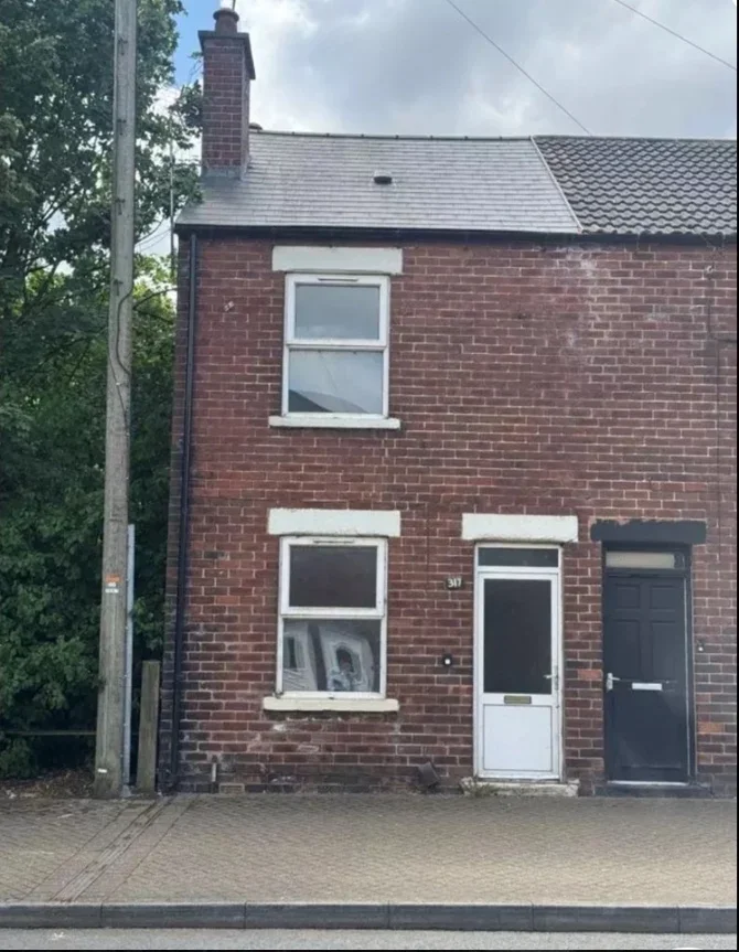 House Stoneyford Road in Ashfield