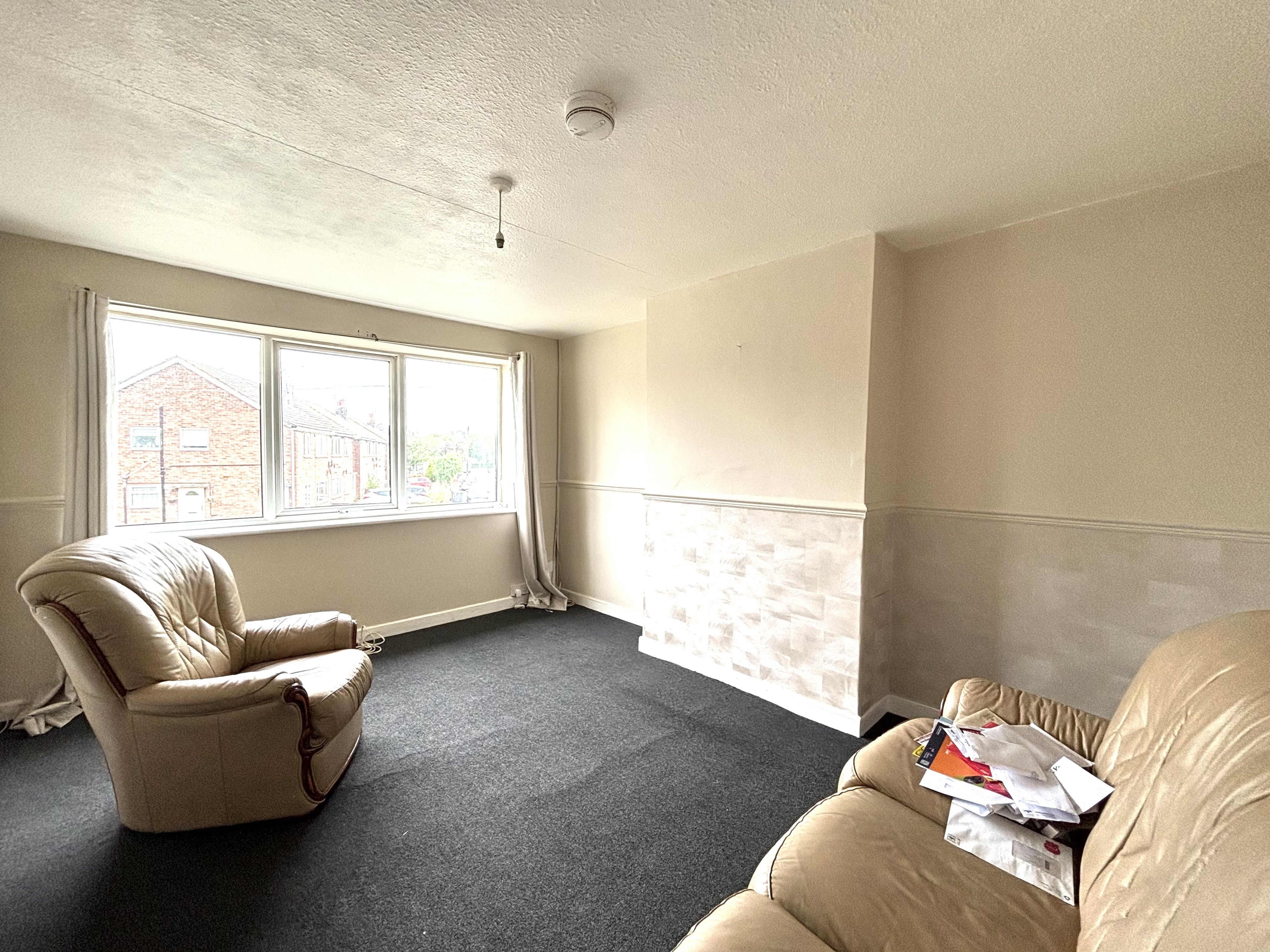 Flat Tudor Road in Nuneaton and Bedworth