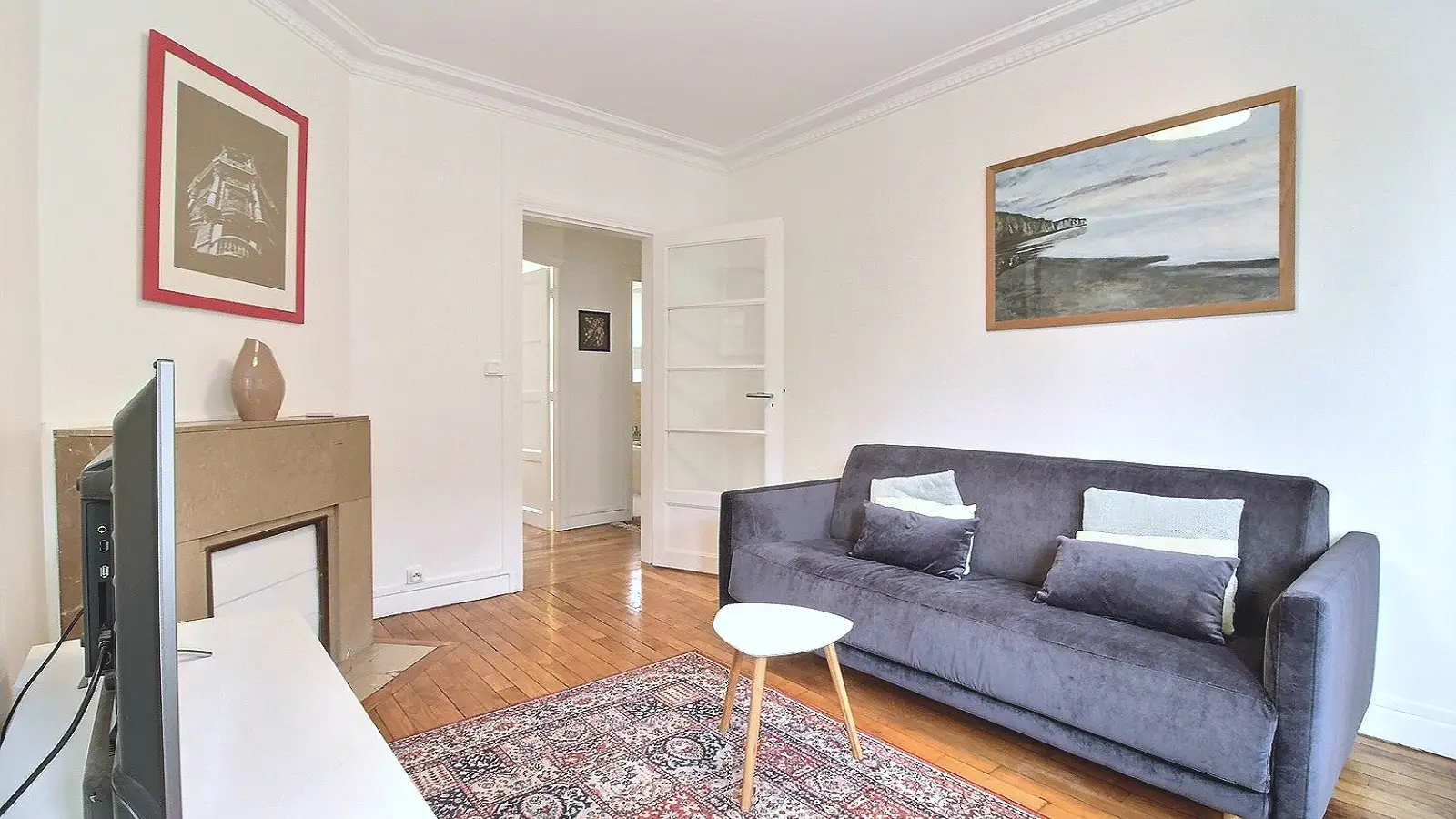 Flat Avenue de la Porte de Sèvres in Paris