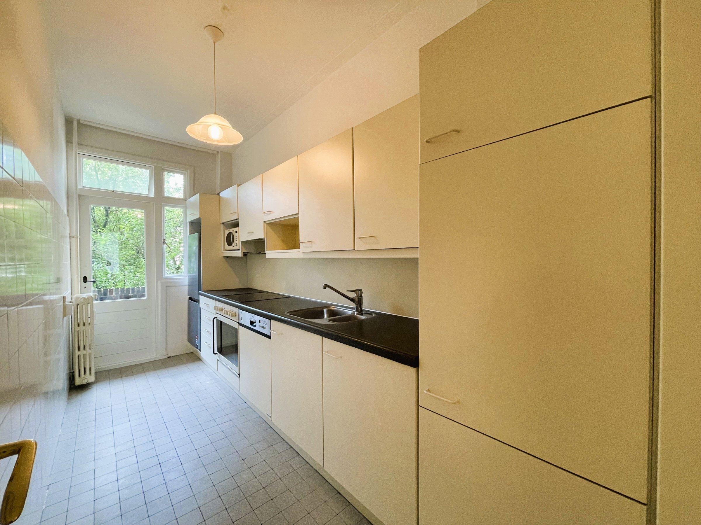 Appartement te huur: Minervaplein, Amsterdam