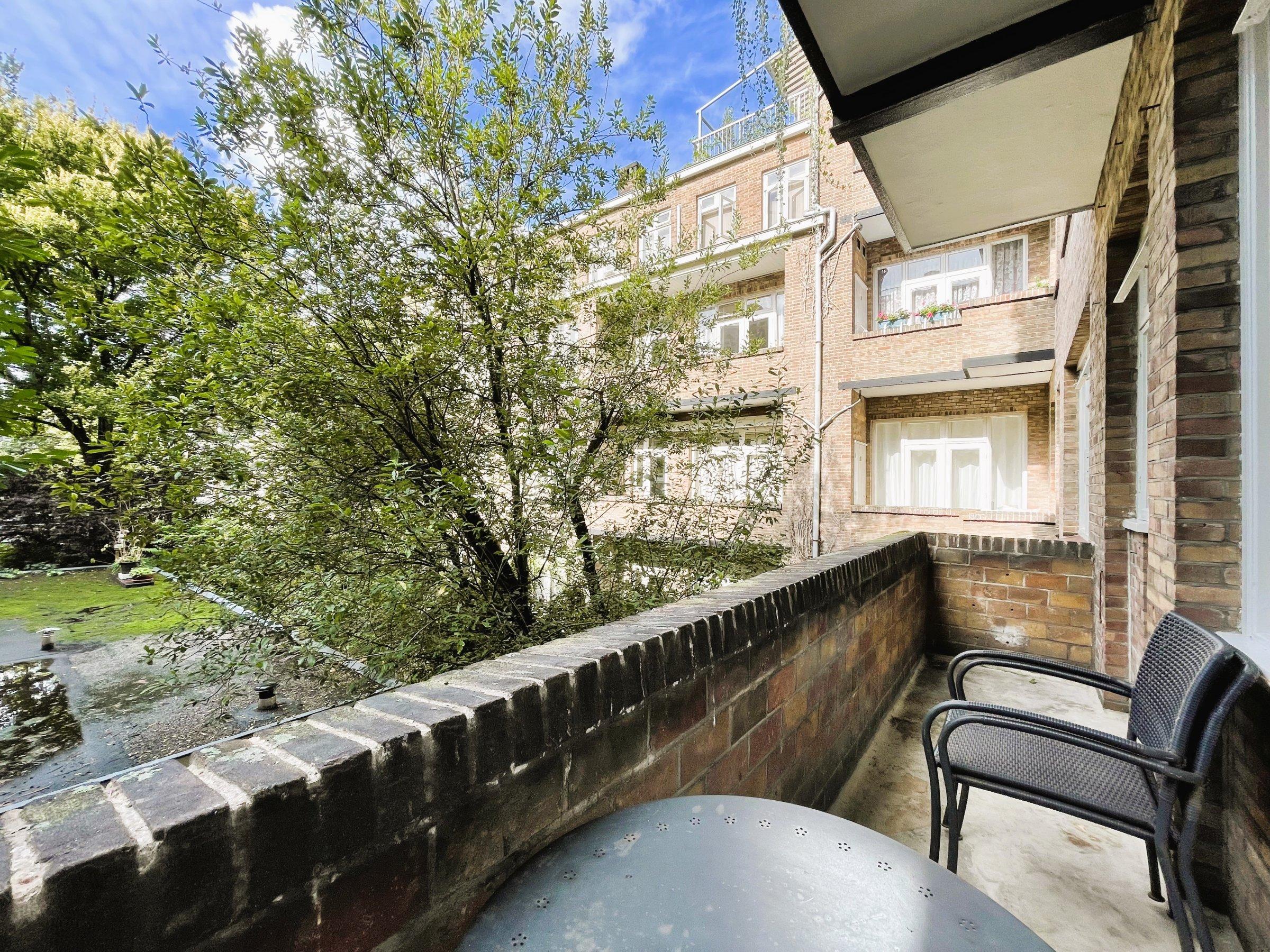 Appartement te huur: Minervaplein, Amsterdam