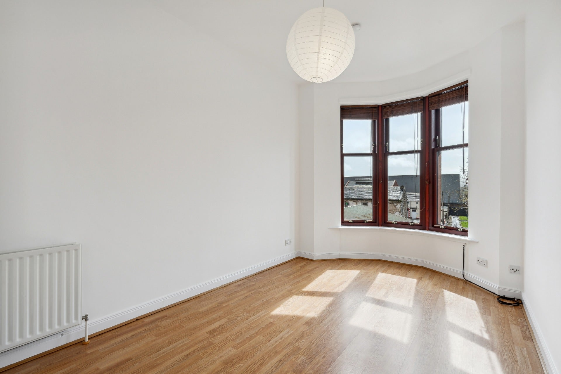 Flat Dumbarton Road in Glasgow