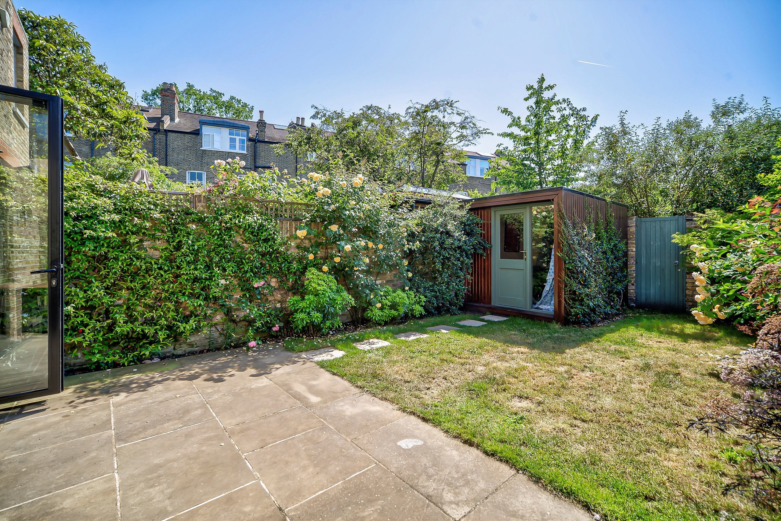 House Rectory Road in Greater London