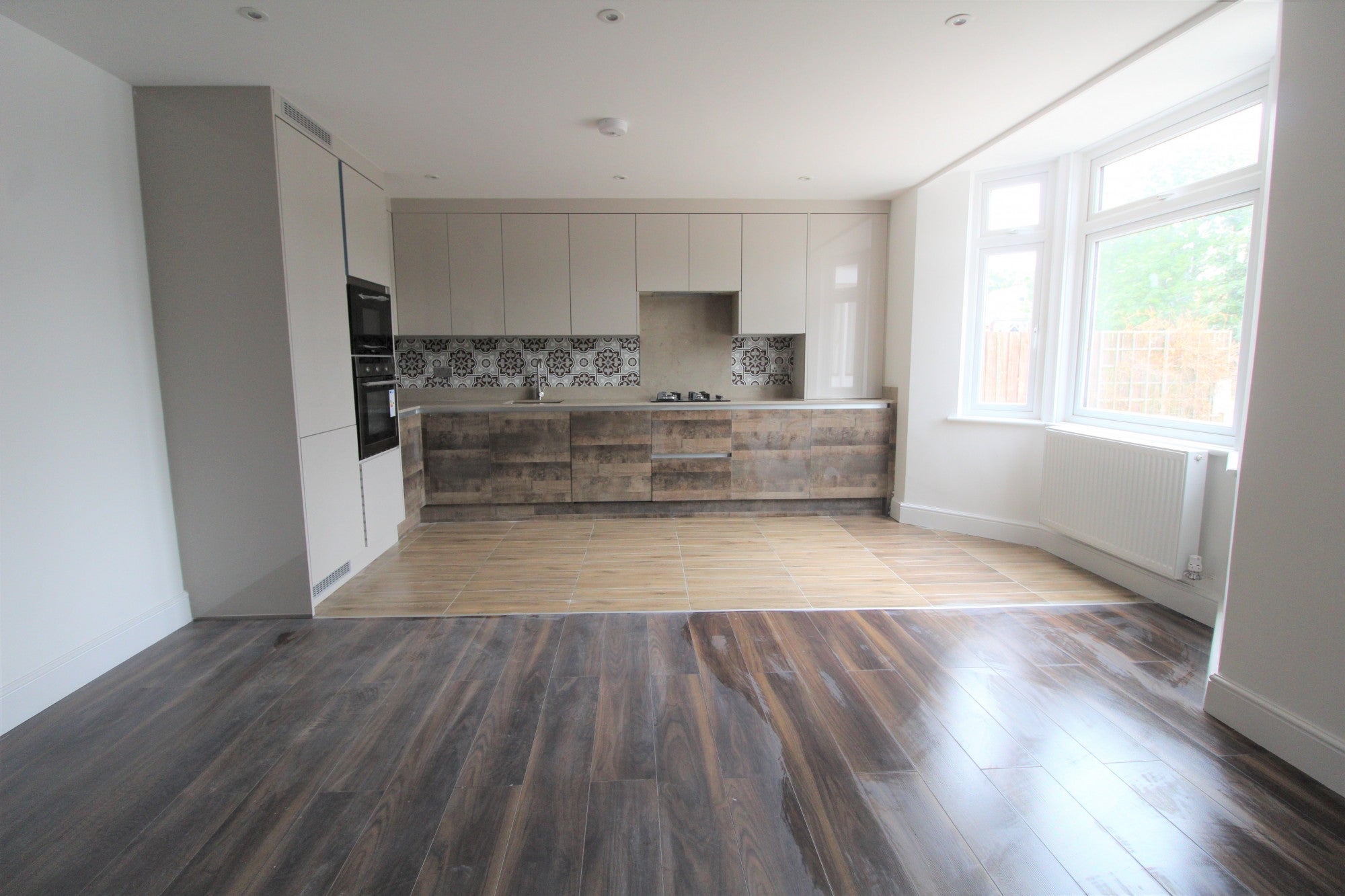Flat Hyde Road in Watford