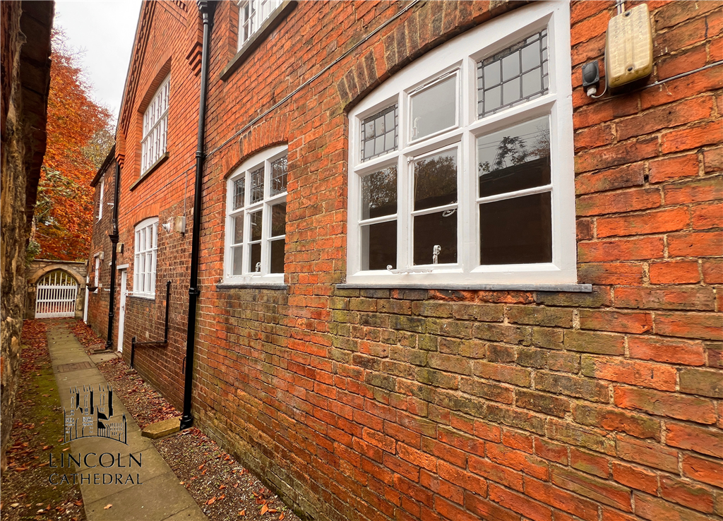 House Minster Yard in Lincoln
