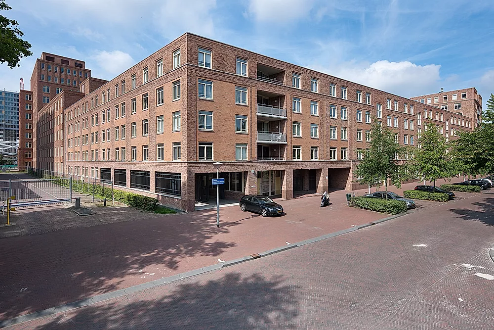 Appartement Louise Henriëttestraat 131 in Den Haag