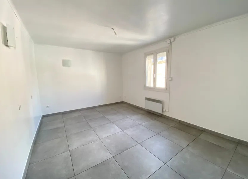 Appartement Rue du 1er Escadron 3ème RCA à Graveson