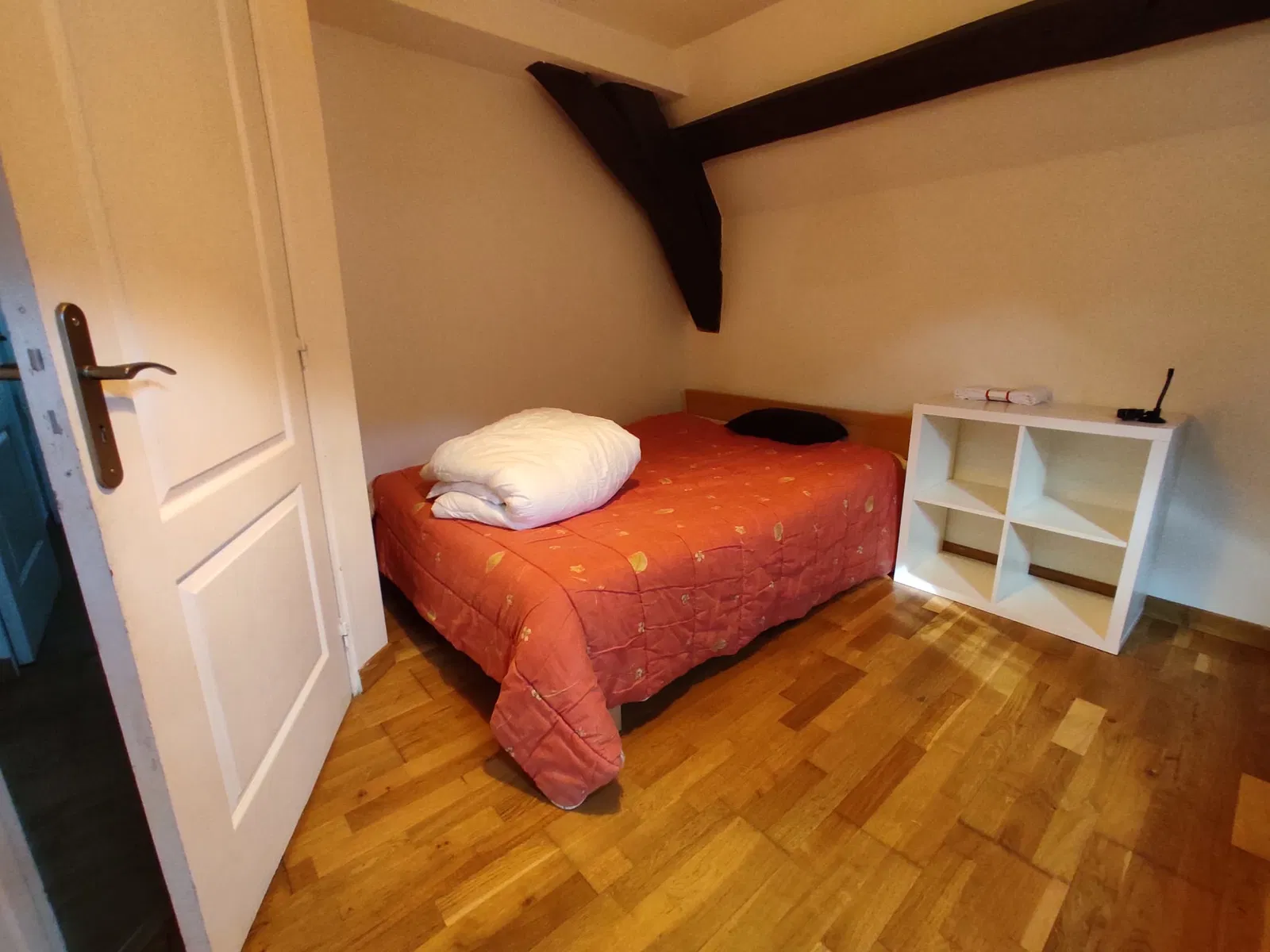 Appartement Place Gaston de Renty à Citry