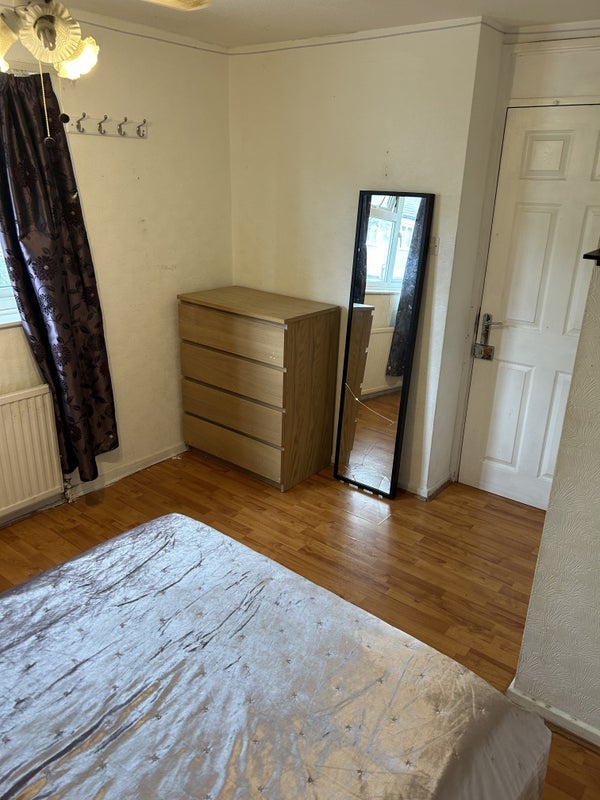 Room Spruce Hill in Harlow