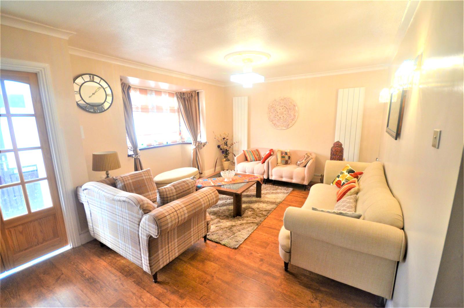 House Chalgrove Crescent in Greater London
