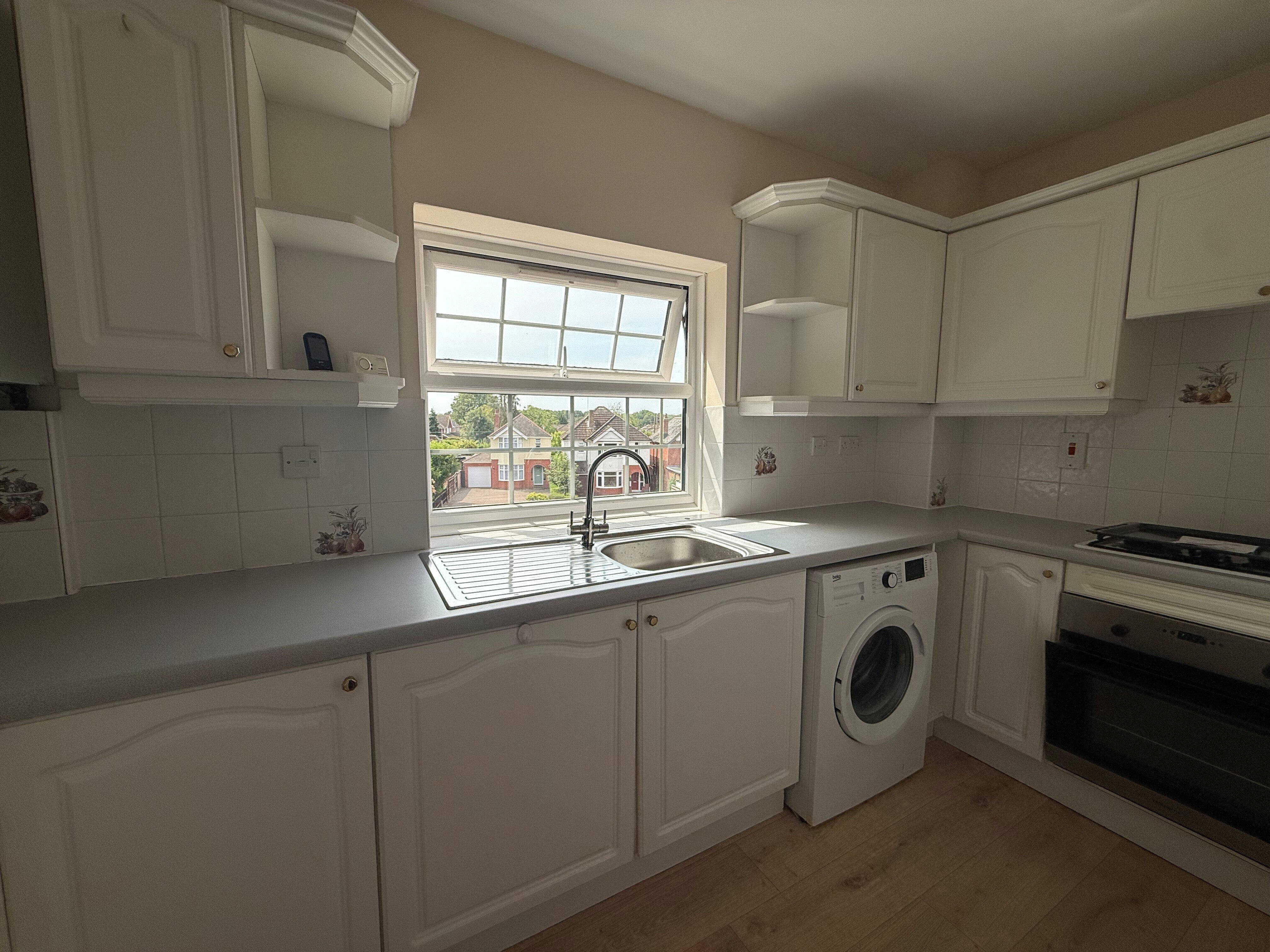 Flat Montfort Close in Test Valley