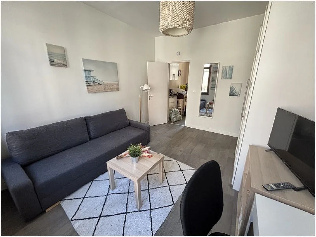 Flat Rue d'Artois in Lille