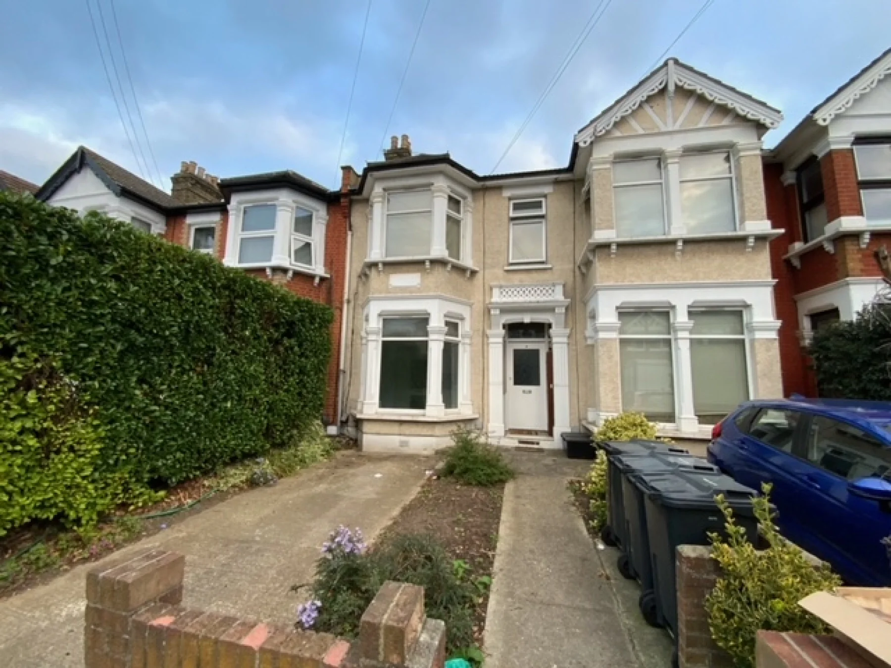 Flat Cavendish Gardens in Greater London