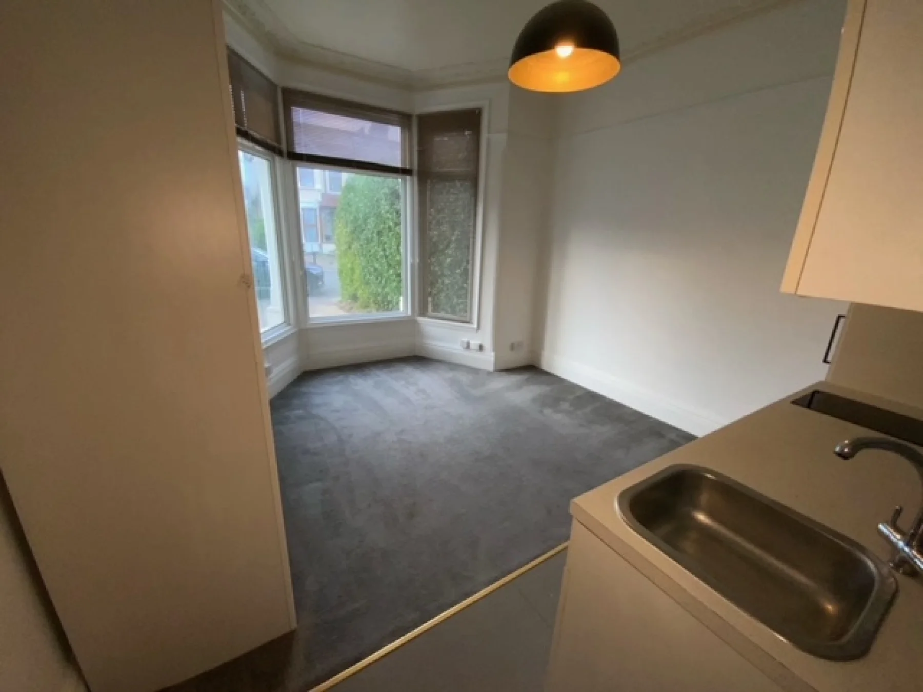 Flat Cavendish Gardens in Greater London