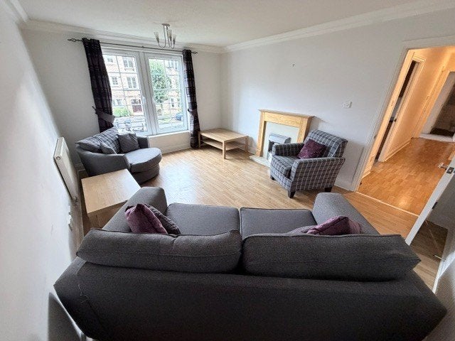Flat Powderhall Rigg in City of Edinburgh