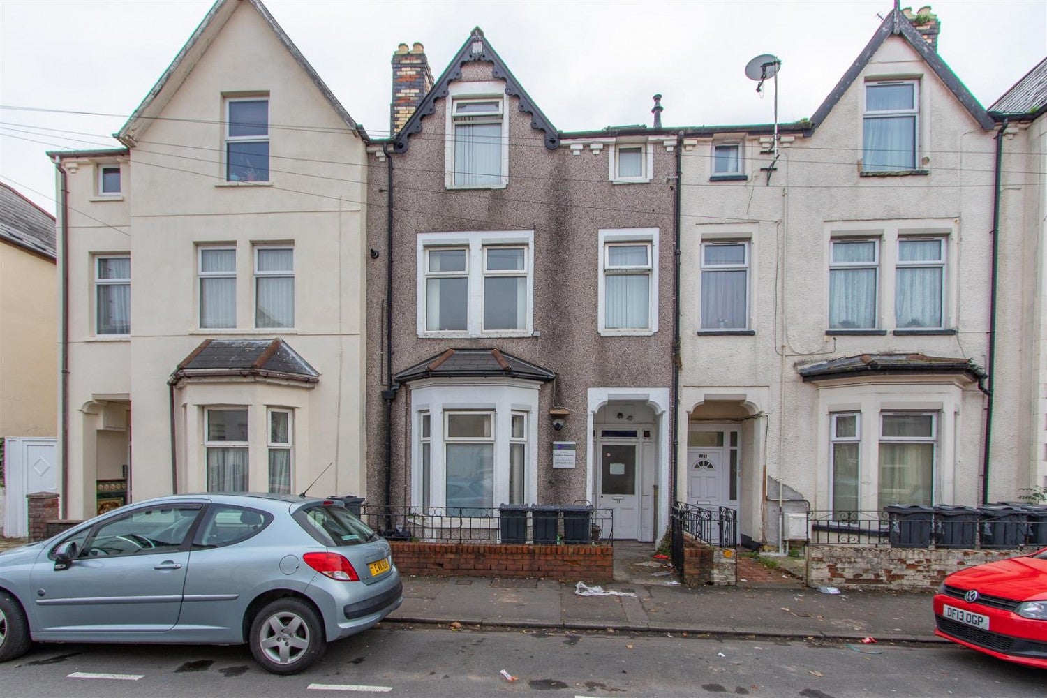 Flat Northcote Street in Cardiff