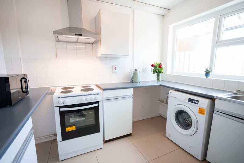 Room Cotter Street in Manchester