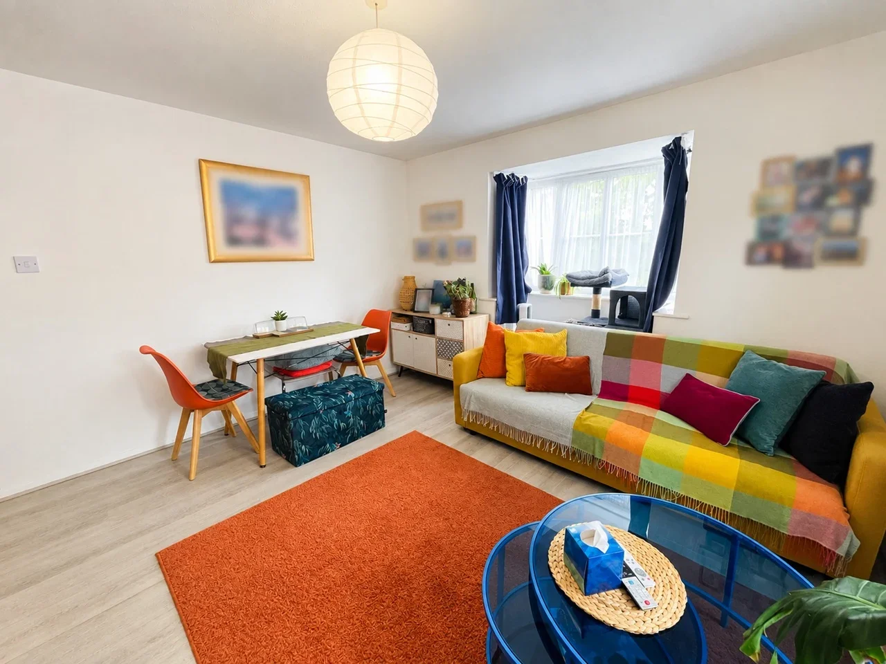 Flat Summerhill Way in Greater London