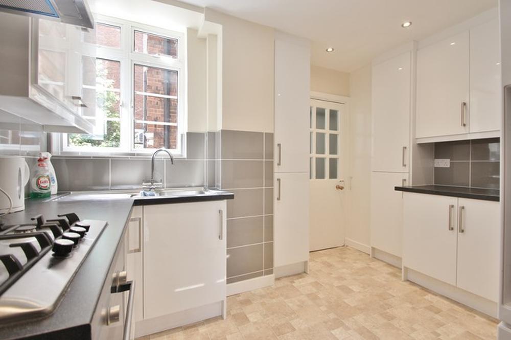 Room Bolsover Street in City of Westminster