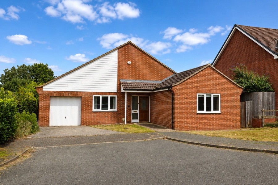 House Stanley Road in Uttlesford